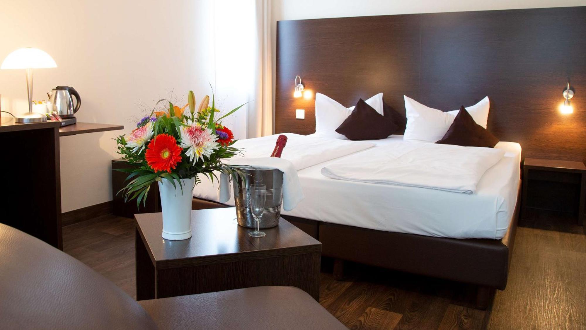 Hotel Western Am Spittelmarkt 3*